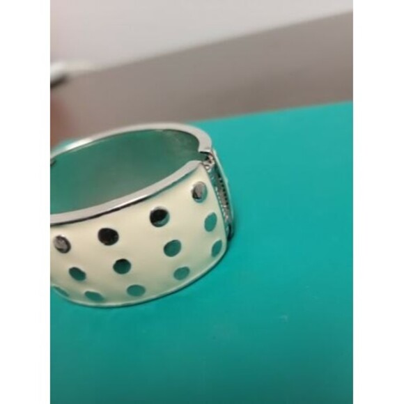 Vintage Ivory Enamel SilverTone Polka Dot Patterned Clamper Bangle Bracelet - Picture 3 of 8